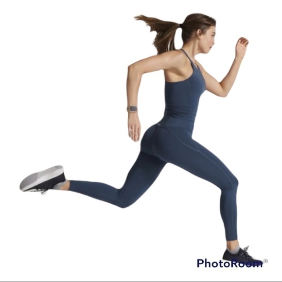 allbirds Women's Natural Legging in shadow - Picture 2 of 14